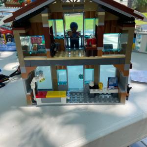 Photo of LEGO City Ski Resort