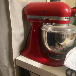 Photo of Red Kitchen aid mixer 