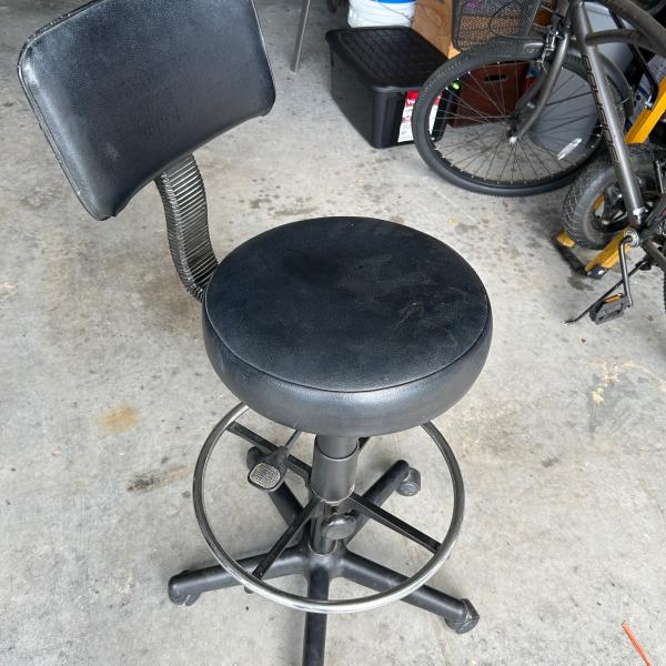 Photo of Salon stool