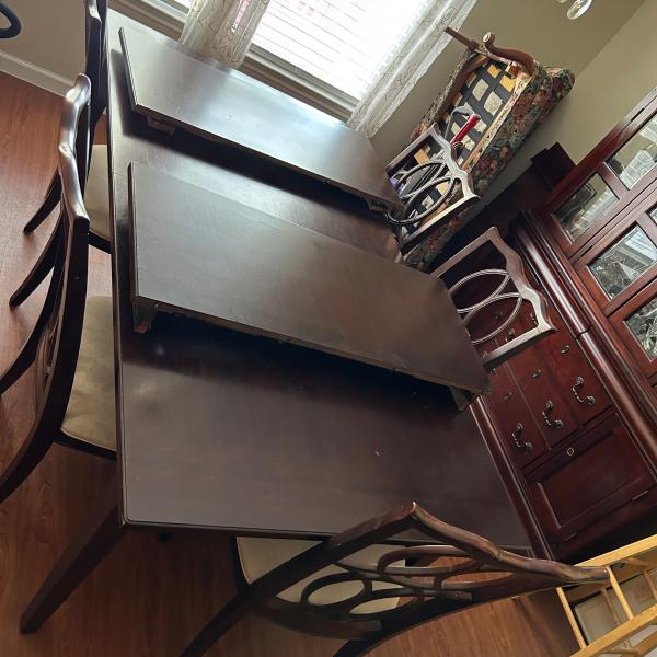 Photo of Dinning room table