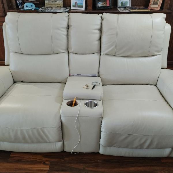 Photo of Electric leather reclining loveseat