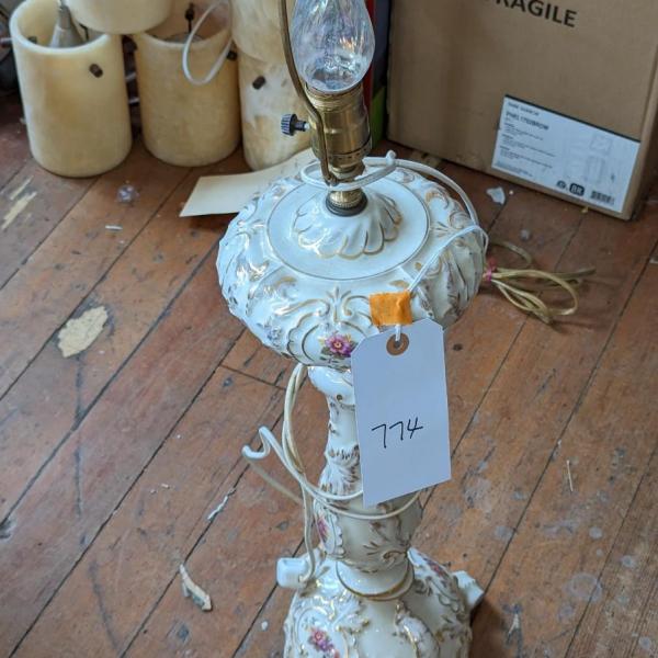 Photo of Lamp #774