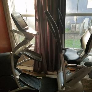 Photo of Octane Fitness XR6 Seated Elliptical