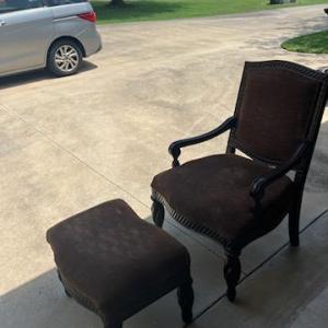 Photo of Matching arm chair & ottoman