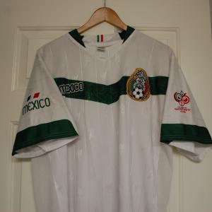Photo of 2006 Team Mexico World Cup jersey