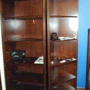 Photo of 2 piece bookcase