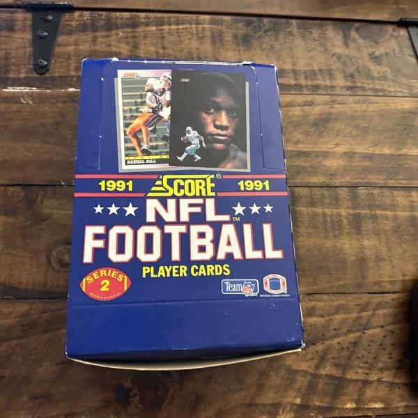 Photo of 1991 SCORE NFL BOX
