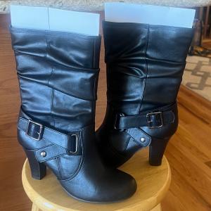 Photo of Ladies boots
