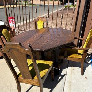 Photo of Kitchen table with four chairs