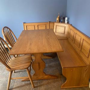 Photo of Kitchen table/Nook