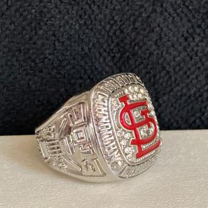 Photo of 2013 St. Louis Cardinals replica ring