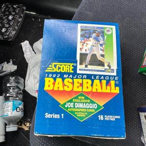Photo of 1992 Score MLB box