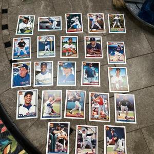 Photo of 1991 Tops Traded set