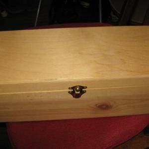 Photo of Wooden wine box