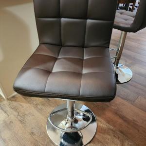 Photo of Pair of height adjustable Stools