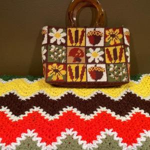 Photo of Small blanket and acorn bag