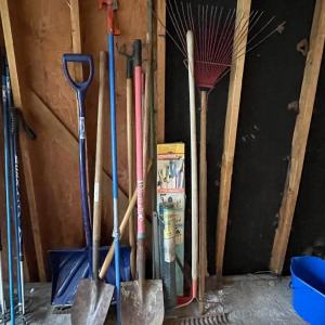 Photo of Mixed Lot of Garden Tools