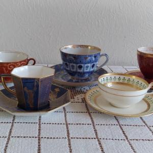 Photo of Set of 7 Cups and Saucers