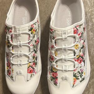 Photo of Easy Street Barbara  White Leather/Floral Fabric  Slip On