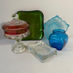 Photo of LOT 254X: Decorative Glass Pieces & Metal Tray