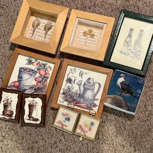 Photo of 10 small decorative pictures