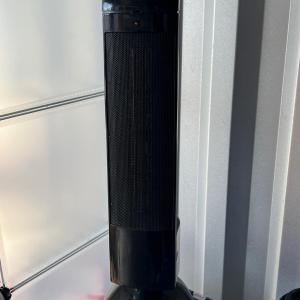 Photo of DuraFlame tower oscillating heater