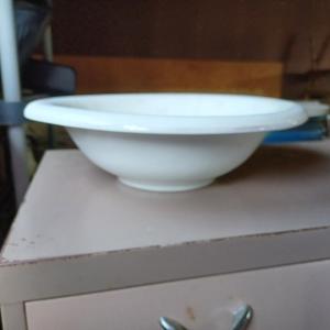 Photo of Vtg Homer Laughlin wash basin