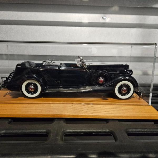 Photo of Black Model Classic Car