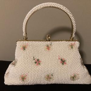 Photo of Vtg Lumured Corde Bead Purse hand bag ivory embroidered floral