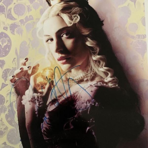 Photo of Anne Hathaway signed movie photo