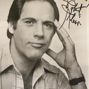 Photo of Comedian Robert Klein signed photo