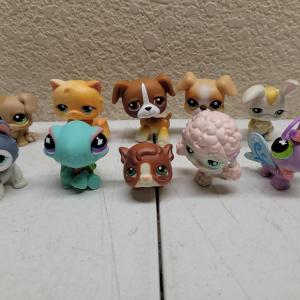 Photo of Lot of 10 littlest Pet Shop figures #1- Free shipping!