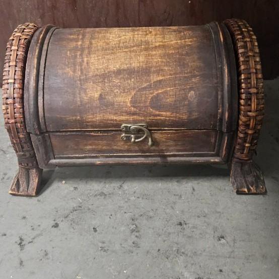 Photo of Wooden box