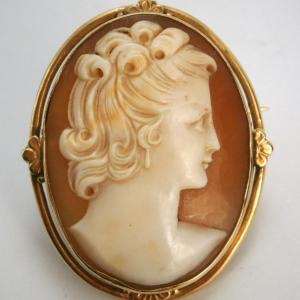 Photo of Antique 14K Yellow Gold Cameo Pin/Pendant