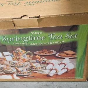 Photo of Springtime Tea Set
