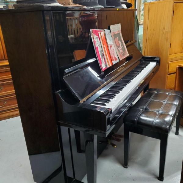Photo of Samick Piano