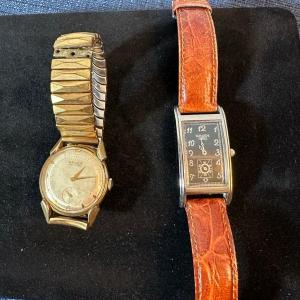 Photo of Lot 153 two Gruen mens watches