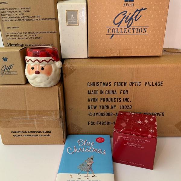 LOT 104U Avon Christmas Decorations In Unopened Boxes snaplist