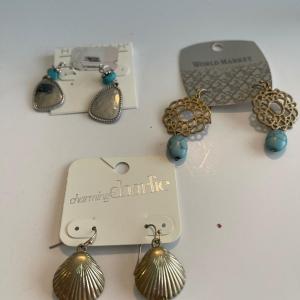 Photo of Set of 3 silver and faux turquoise earring's.