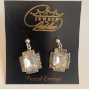 Photo of Parklane Vtg rhinestone earrings. For Pierced ears.