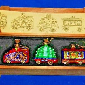 Photo of RARE 2003 T. PACCONI COLLECTION GLASS HOLIDAY TRAIN ORNAMENTS