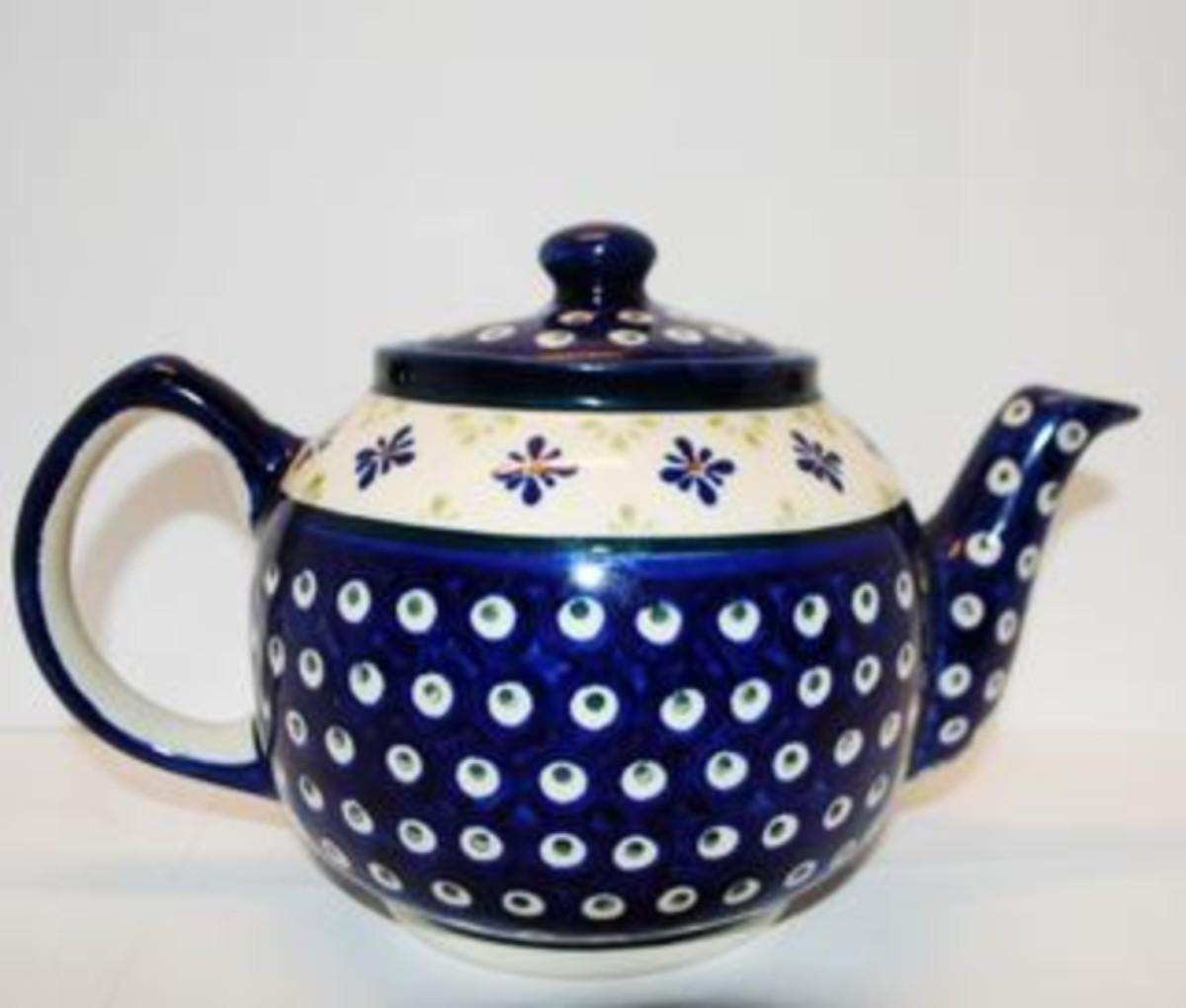 Photo 2 of Famous "Boleslawiec" 4Z Teapot Pottery 5 1/2" H SEE DETAILS