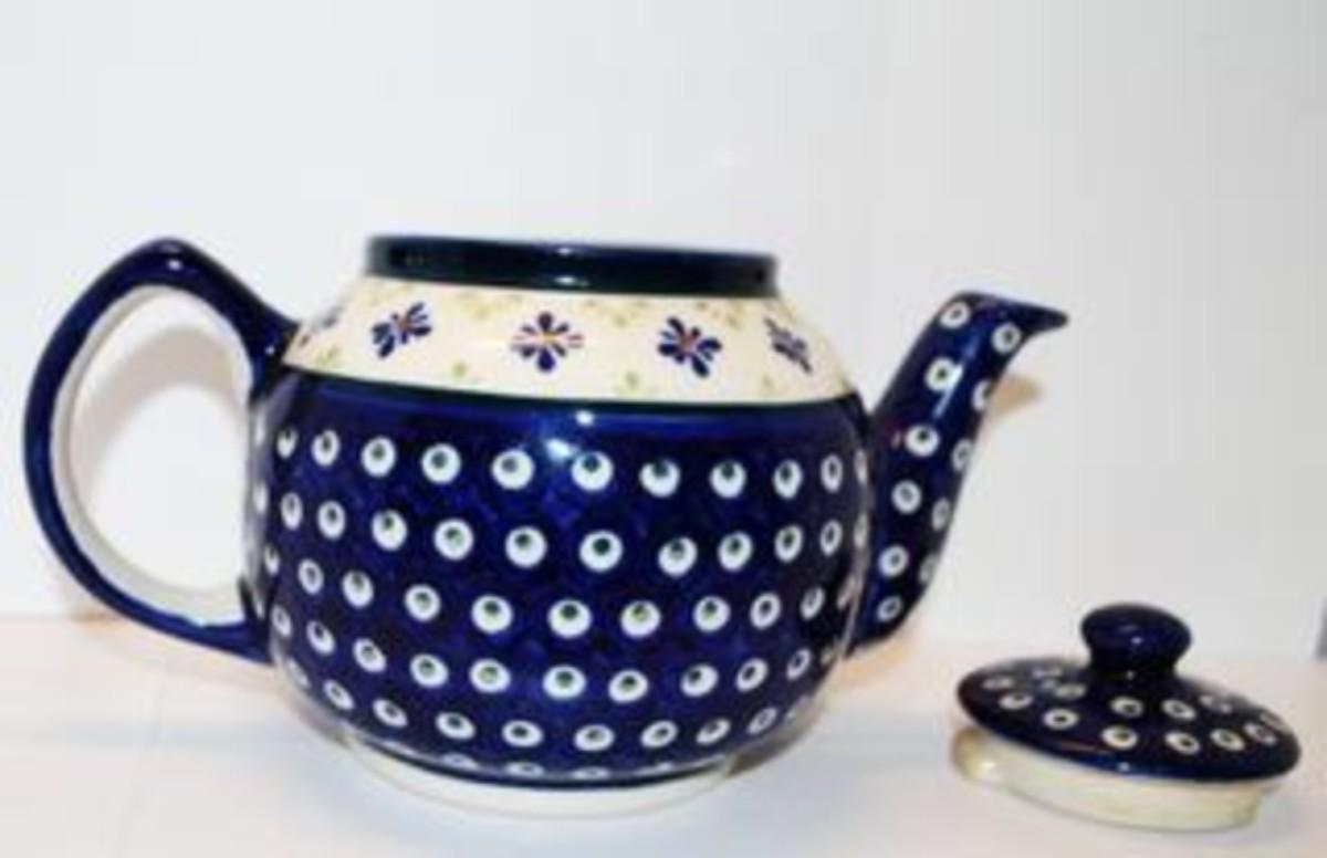 Photo 3 of Famous "Boleslawiec" 4Z Teapot Pottery 5 1/2" H SEE DETAILS