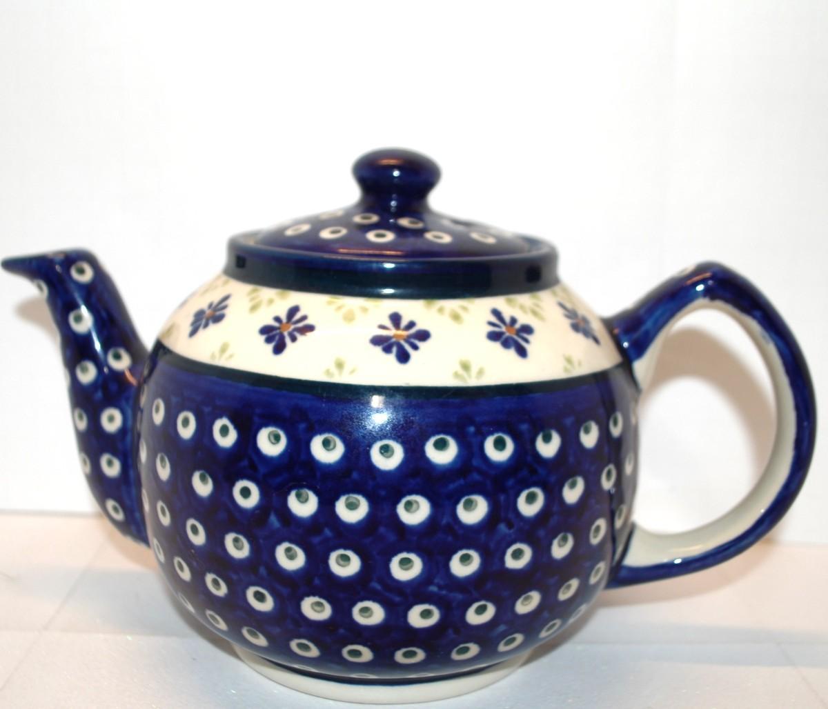 Photo 1 of Famous "Boleslawiec" 4Z Teapot Pottery 5 1/2" H SEE DETAILS