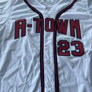 Photo of David Justice autograph signed Jersey #23 XL, A-Town