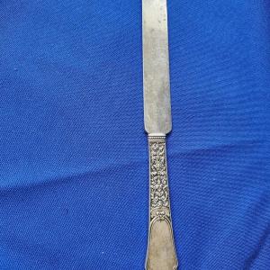 Photo of Blunt solid handle knife - Medici - Old style handle