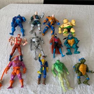 Photo of Toy small figures collection Ninja Turtles, Superheroes