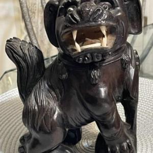 Photo of VINTAGE Asian c1900 Hand Carved Hard Wooden Foo Dog Lion Figure 8.25" Tall & 5.5