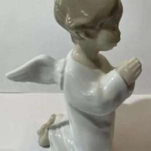 Photo of LLadro Praying Angel Boy Porcelain Figurine 4538 Hand Made in Spain Retired 5" T