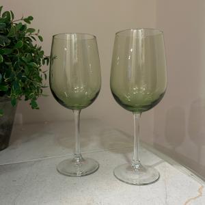 Photo of Wine Glasses Beautiful -Brand New